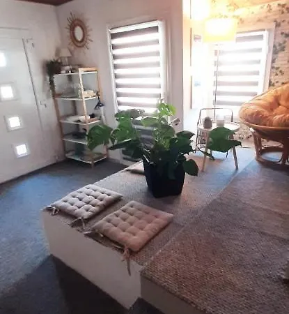 Homestay Mandarin Apartman Balatongyorok